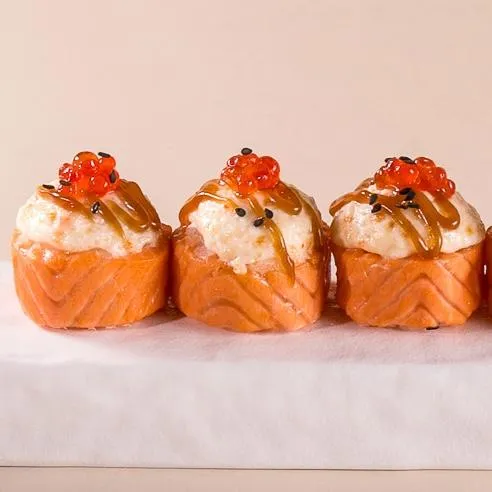 Запечённый ролл Икура  (5шт)