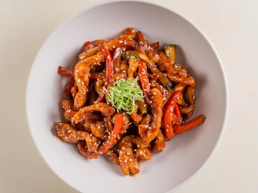 Цыплёнок в соусе кочудян