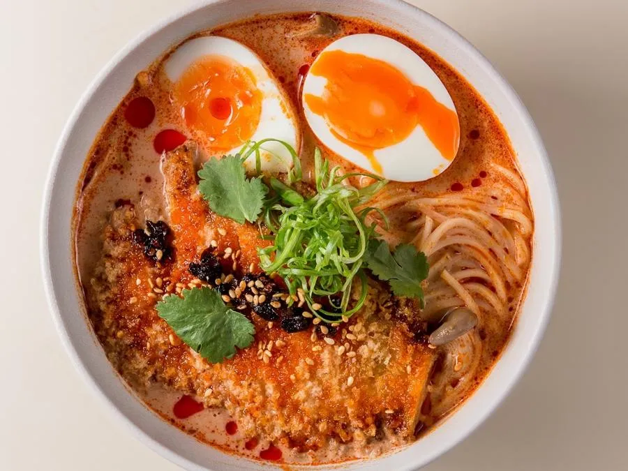 Том кха Кацу рамен